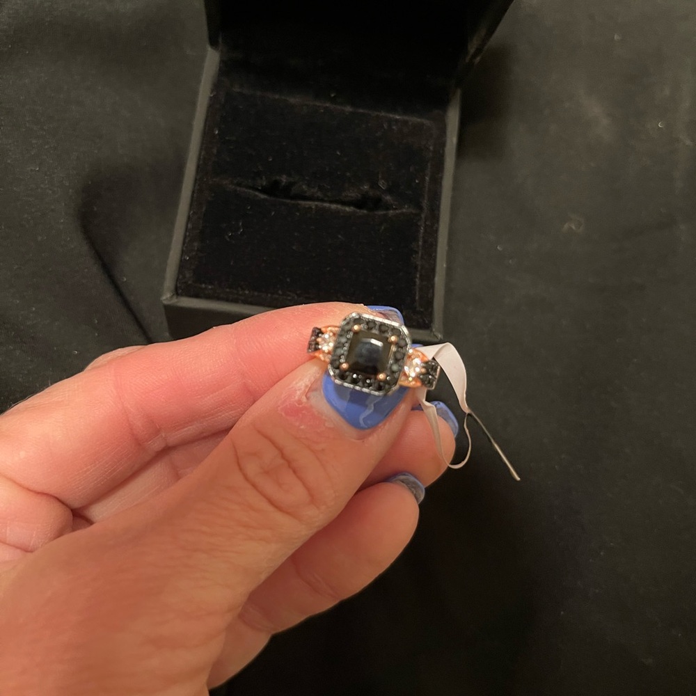 Jeulia Ring - image 4